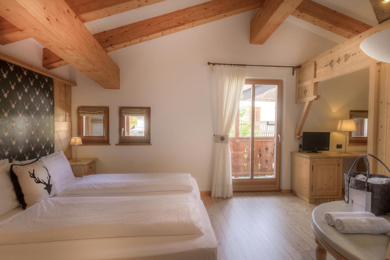 Hotel Madonnina Resort And Wellness Soraga Ngoại thất bức ảnh