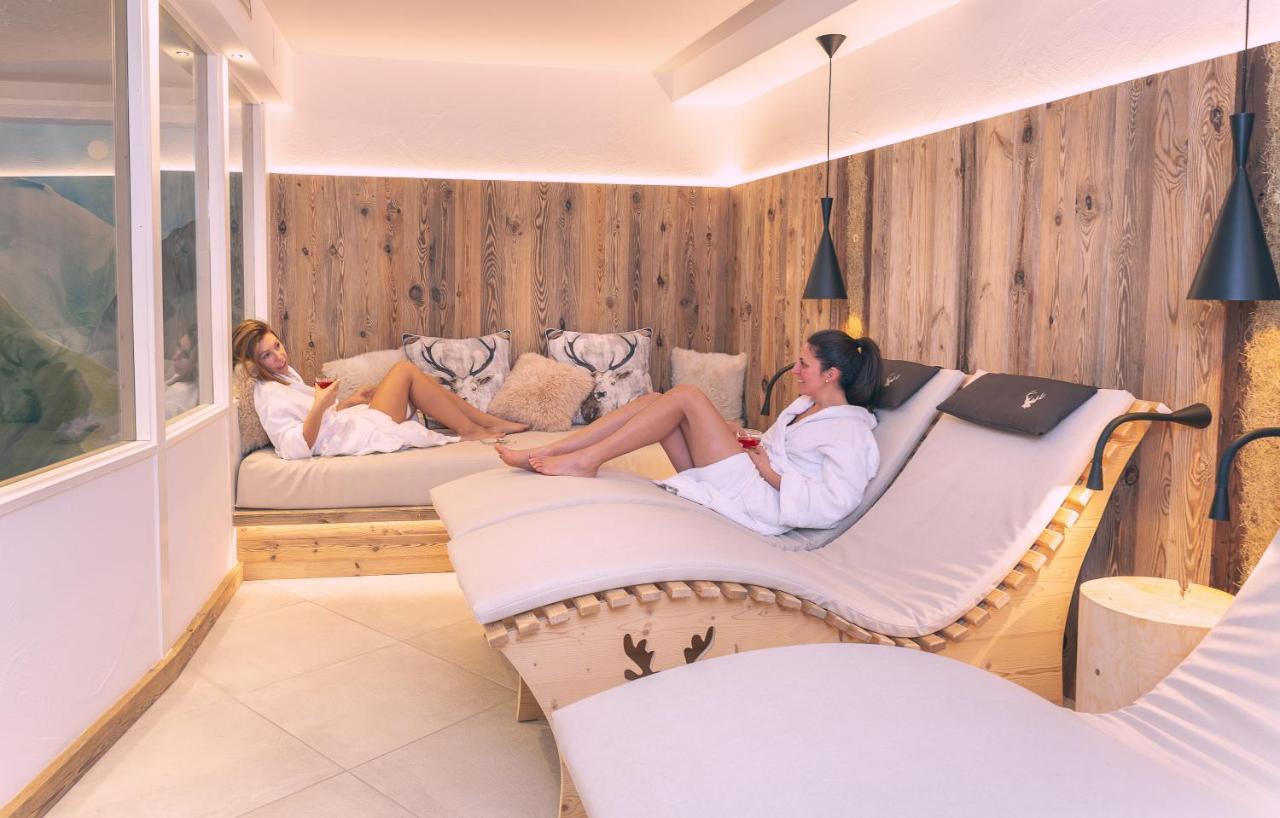 Hotel Madonnina Resort And Wellness Soraga Ngoại thất bức ảnh