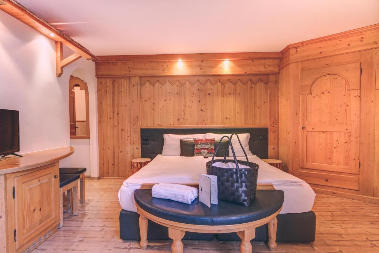 Hotel Madonnina Resort And Wellness Soraga Ngoại thất bức ảnh